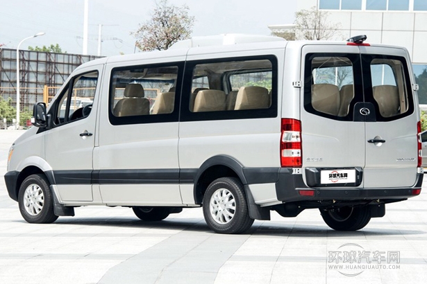 2014款 2.8T轻型客车豪华型SC28R