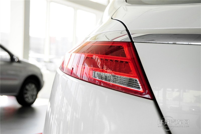 2013款 2.5L Nappa旗舰版