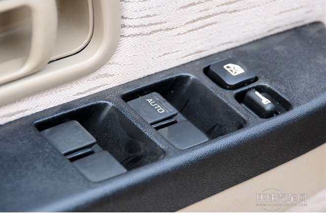 2010款 2.4L汽油四驱标准型ZG24