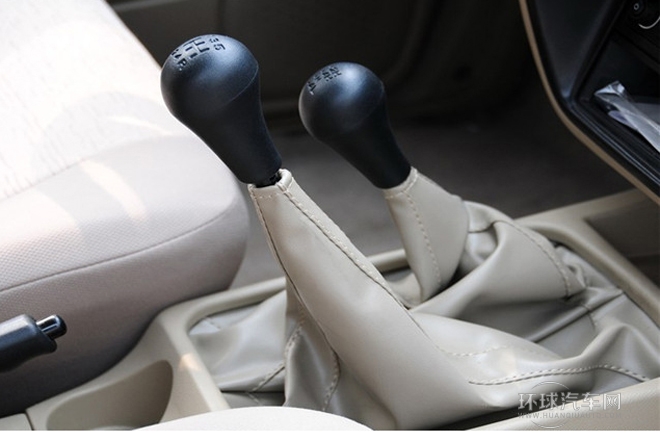 2010款 2.4L汽油四驱标准型ZG24
