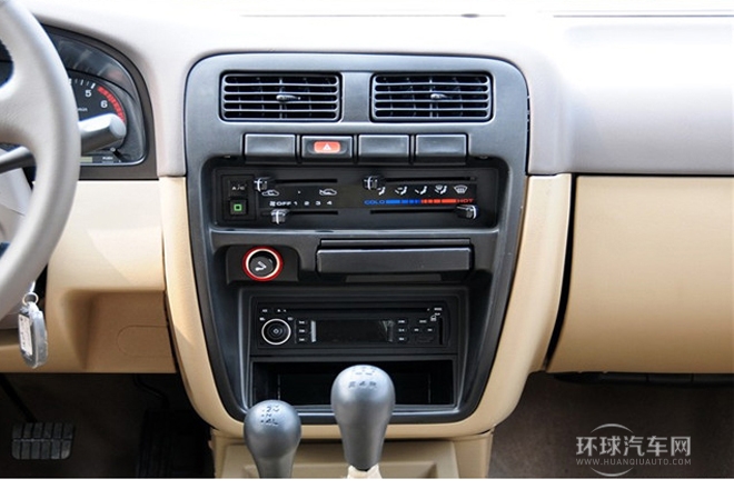 2010款 2.4L汽油四驱标准型ZG24