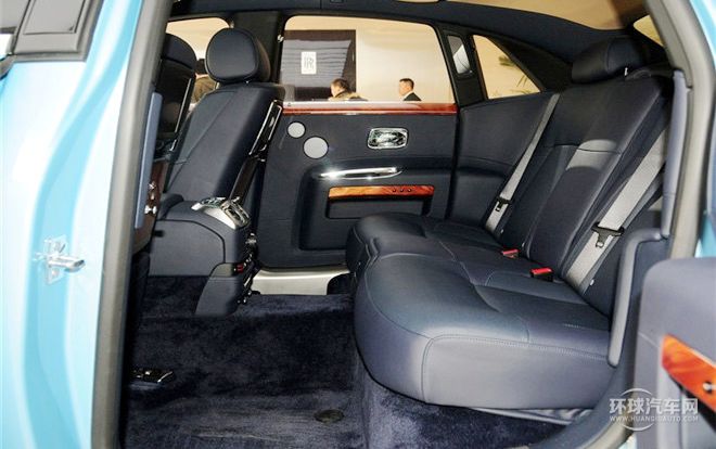2014款 6.6T 阿尔卑斯挑战之旅世纪