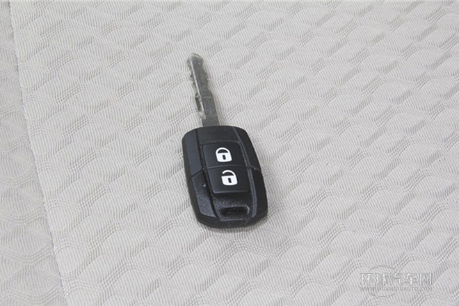 2014款 1.6L 手动豪华型7座 国V