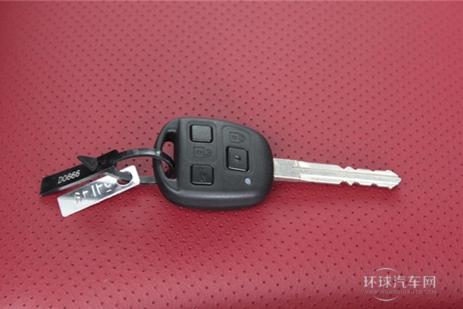 2012款 1.5L 手动都市版