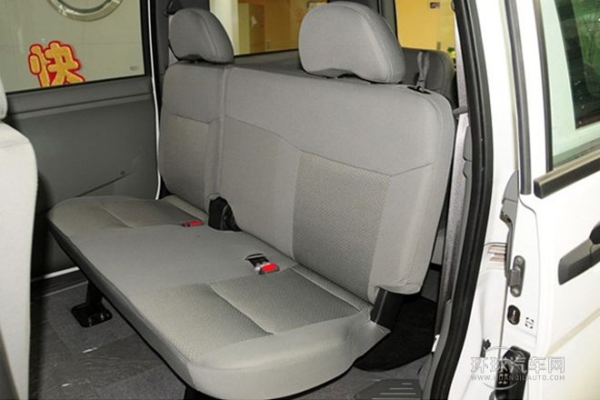 2014款 1.6L 手动舒适型7座 国V