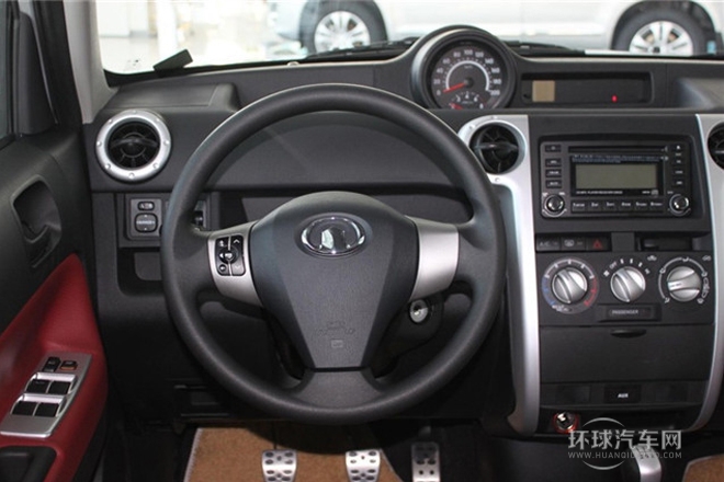 2012款 1.5L 手动都市版