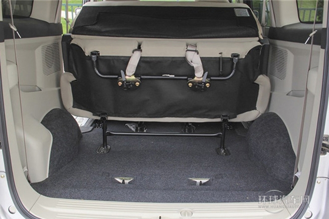 2014款 1.6L 手动豪华型7座 国IV