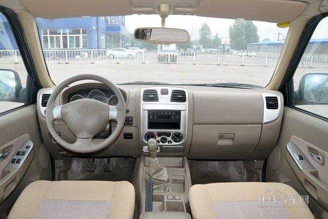 2011款 2.0L 两驱超值版