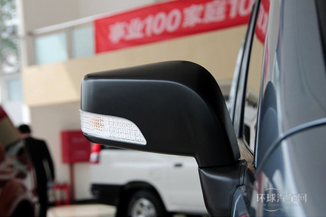 2014款 1.5L 手动标准型7座 国V