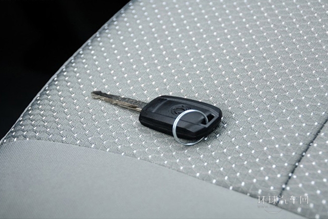 2014款 1.5L 手动标准型5座 国V
