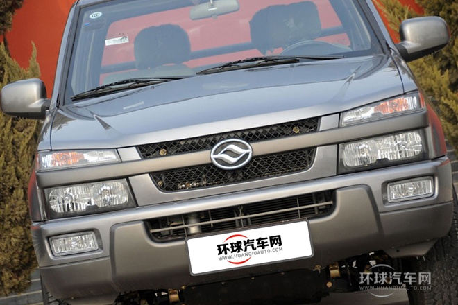2009款 2.8T两驱柴油豪华型