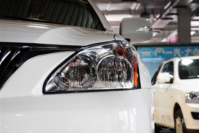 2011款 2.0L 超豪华型