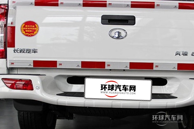2013款 2.8T欧洲版 两驱精英型小双排GW2.8TC