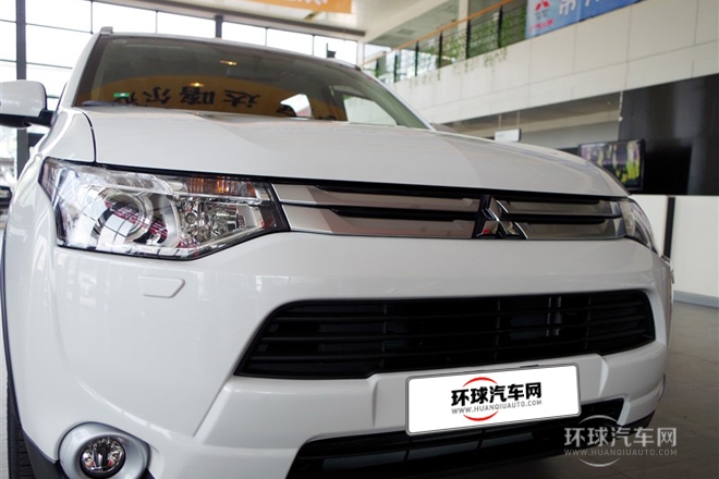 2014款 2.4L 四驱豪华超值版 7座