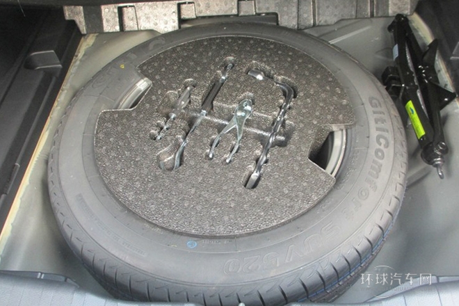 2013款升级版 1.5T  手动两驱精英型
