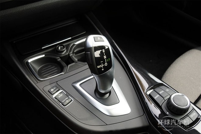 2014款 220i 运动设计套装