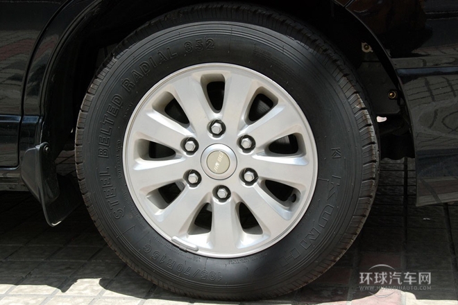 2010款 2.7L-3代 御领豪华型长轴9座2TR