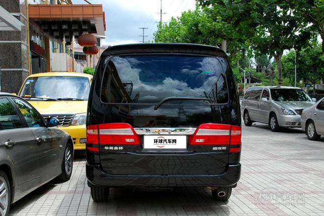 2010款 2.7L-3代 御领豪华型长轴9座2TR