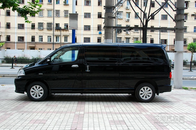 2010款 2.7L-3代 御领豪华型长轴9座2TR