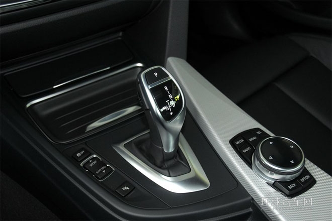 2014款 428i xDrive运动设计套装