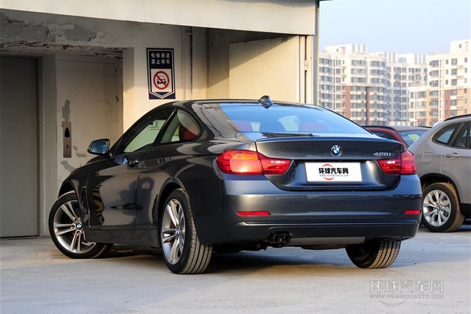 2014款 428i 运动设计套装