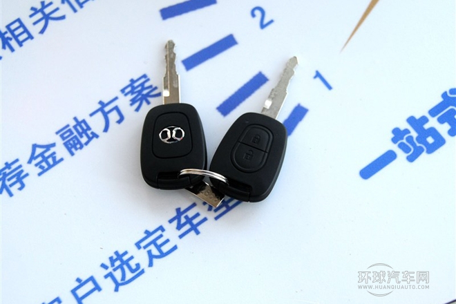 2014款 两厢 E150 EV 电动科技版