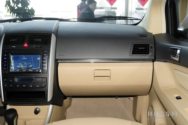 2014款 两厢 E150 EV 电动科技版