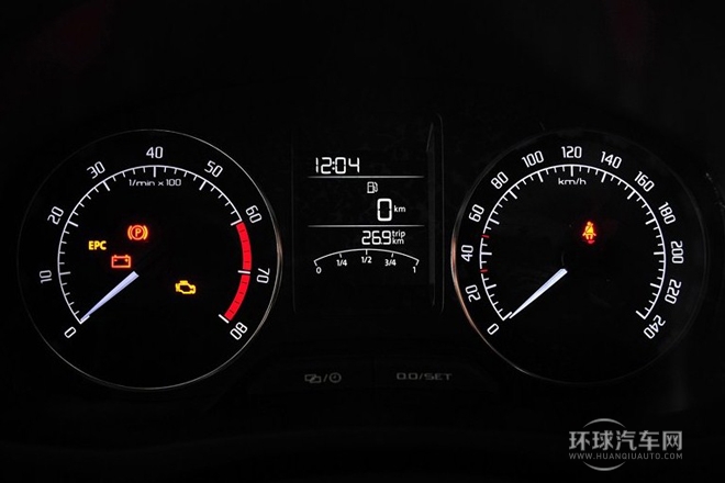 2013款 1.6L 手动Sport版