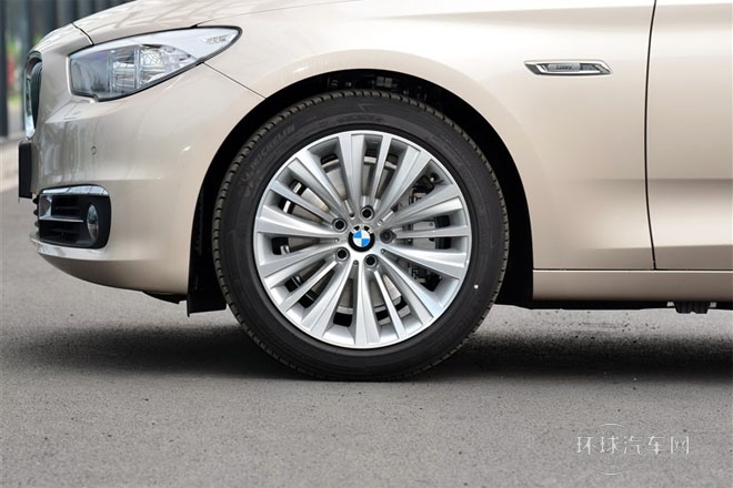 2014款 528i 设计套装型