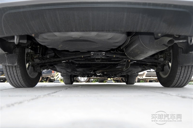 2013款 三厢 1.6L 手动精英版