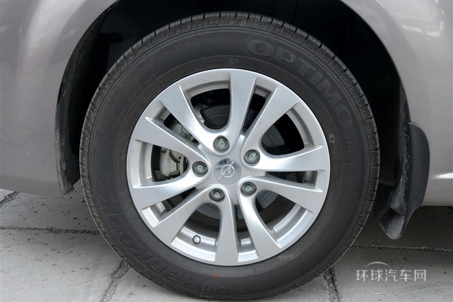 2013款 三厢 1.6L 手动精英版