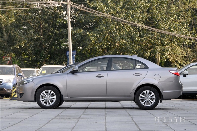 2013款 三厢 1.6L 手动精英版