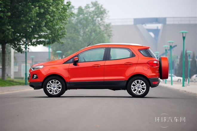 2013款 1.5L 自动尊贵型