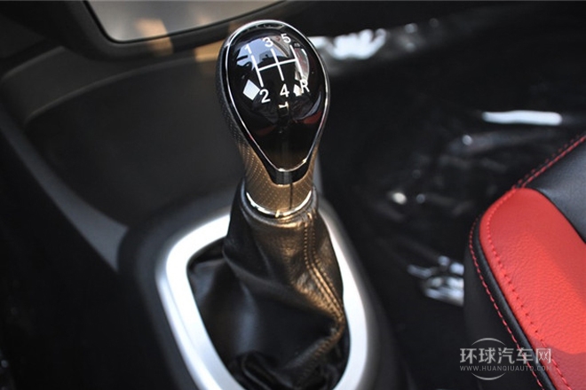 2013款 1.5L 手动都市型