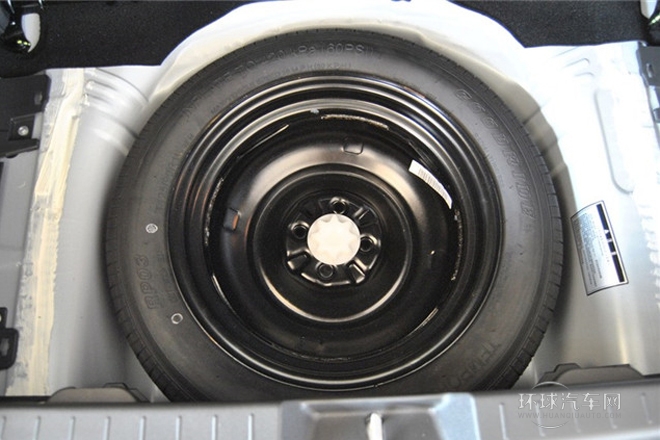 2013款 1.5L 手动豪华型