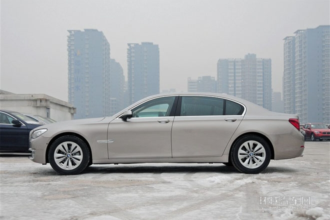 2013款 730Li 豪华型