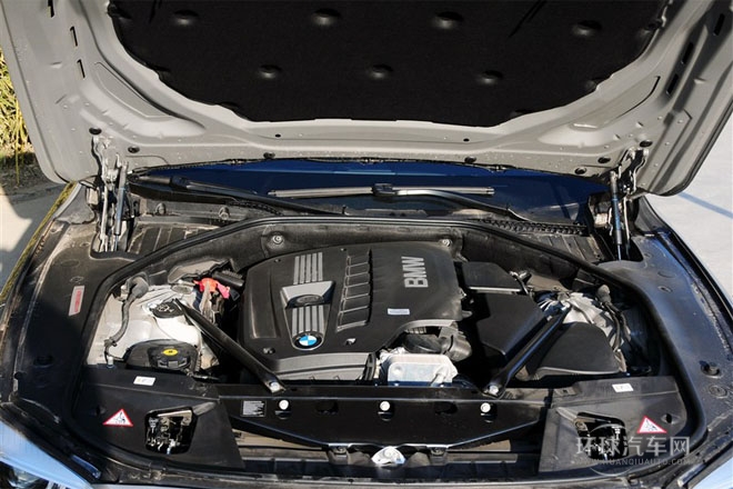 2013款 730Li 领先型