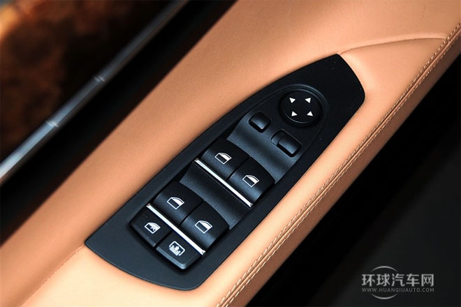 2013款 740Li 豪华型