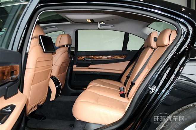 2013款 740Li 豪华型
