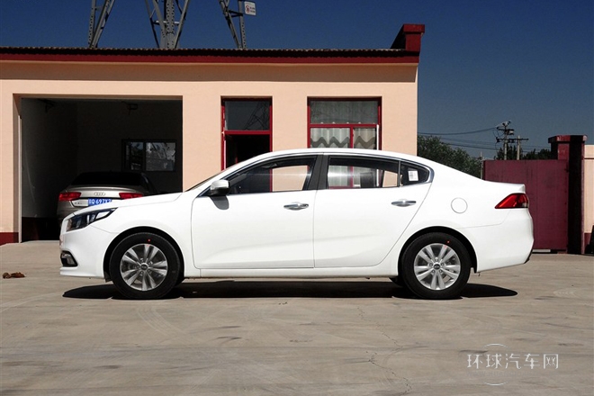 起亚K4 2014款 1.8L 自动GLS