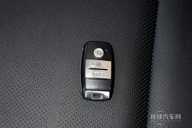 起亚K4 2014款 1.8L 自动GLS