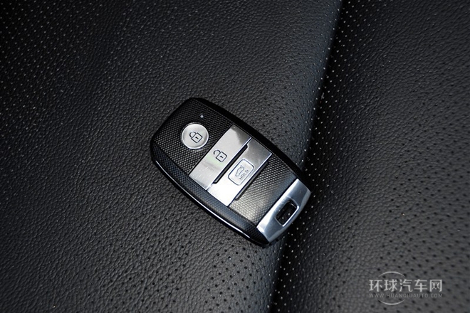 起亚K4 2014款 1.8L 自动LUX