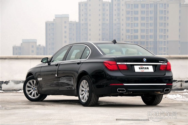 2013款 740Li 领先型