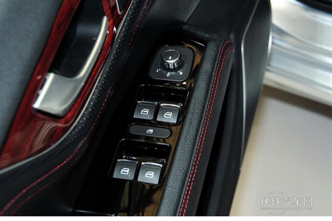 2014款 升级版 1.5T 手动尊贵型