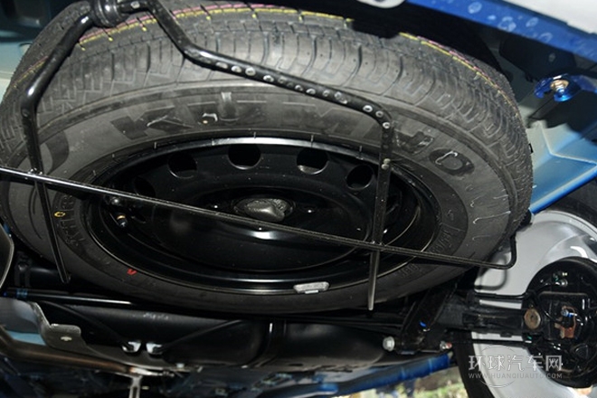 2013款 CROSS 1.6L 自动运动型