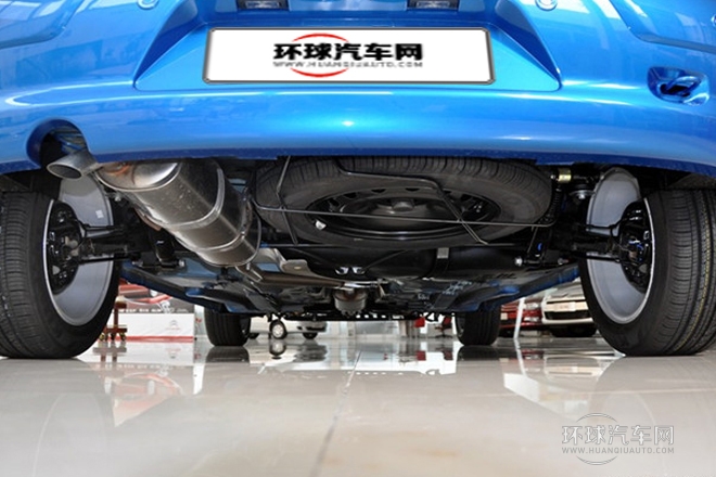 2012款 1.6L 自动运动型