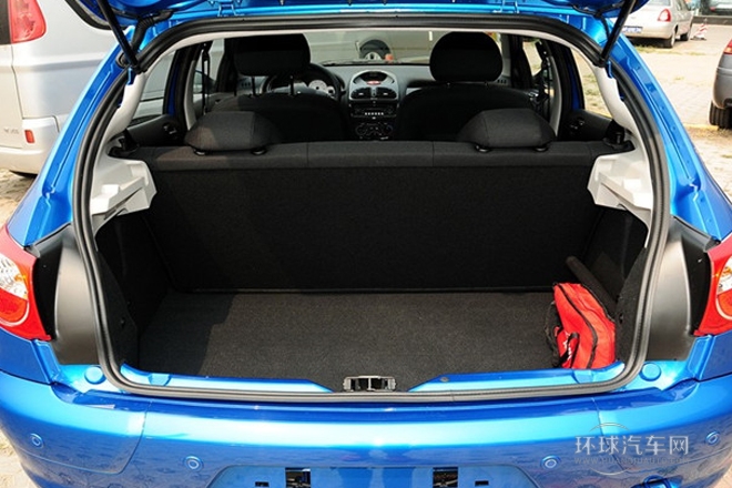 2012款 1.6L 自动运动型