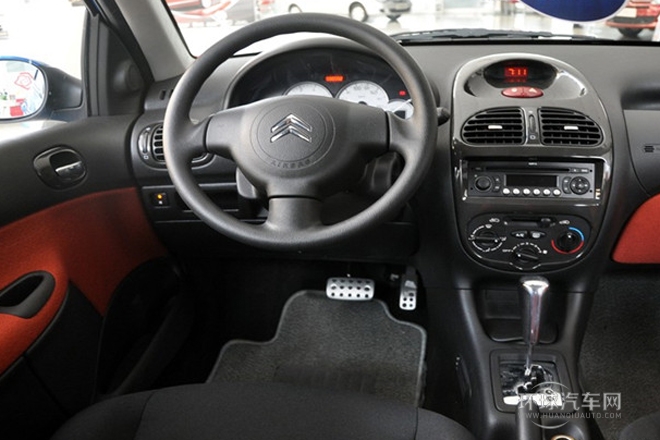 2012款 1.6L 自动运动型