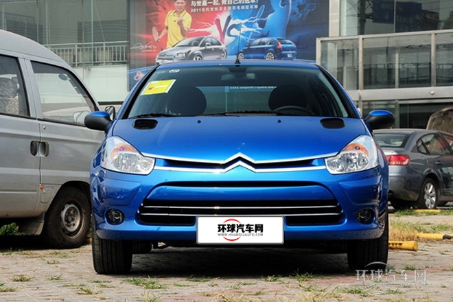 2012款 1.6L 自动运动型