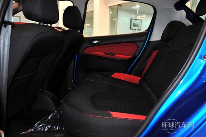2012款 1.4L 手动运动型